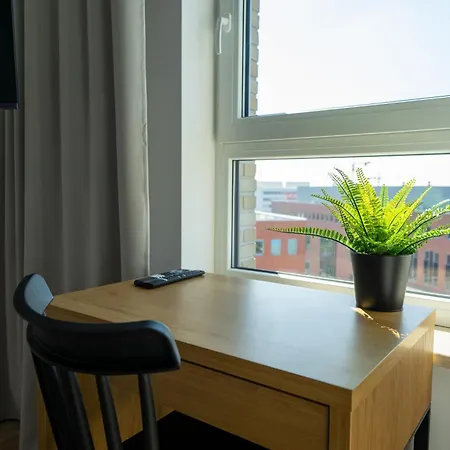 7th Floor Wlochy - Balcony, Workspace - By Rentujemy Apartmán Varšava