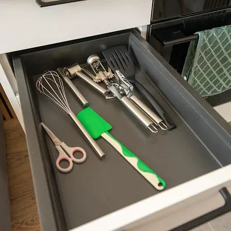 7th Floor Wlochy - Balcony, Workspace - By Rentujemy *