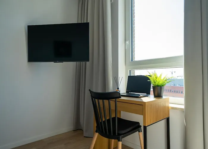 7th Floor Wlochy - Balcony, Workspace - By Rentujemy * Warszawa