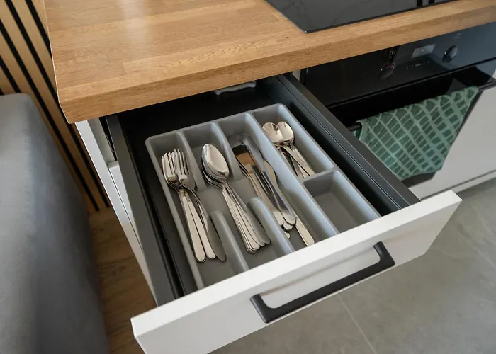 Lägenhet 7th Floor Wlochy - Balcony, Workspace - By Rentujemy Warszawa