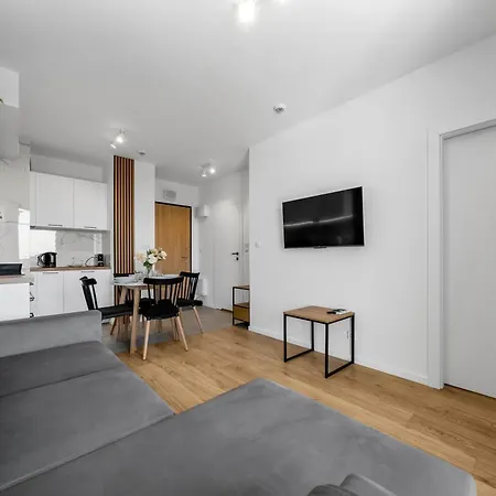 7th Floor Wlochy - Balcony, Workspace - By Rentujemy Appartement Warschau