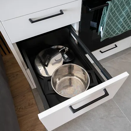 7th Floor Wlochy - Balcony, Workspace - By Rentujemy Апартаменты Варшава